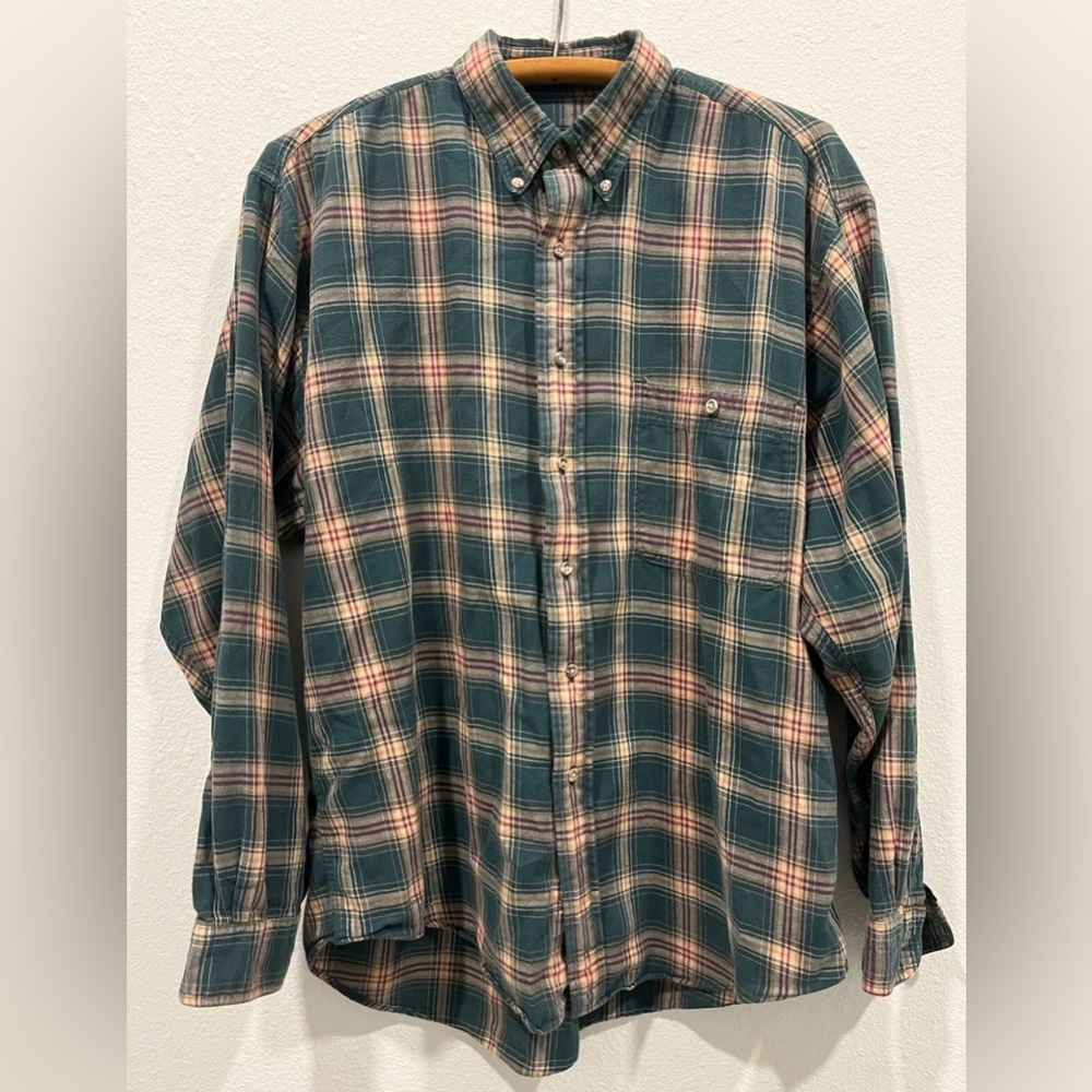 Vintage 1980’s Eddie Bauer Plaid Button Up Size Large 100% Cotton